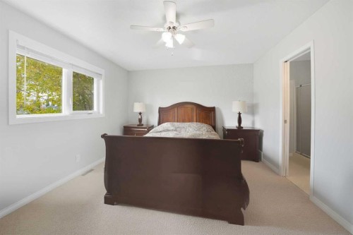 65 Asmundsen Avenue, Red Deer, AB - Indoor Photo Showing Bedroom