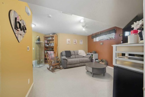 65 Asmundsen Avenue, Red Deer, AB - Indoor