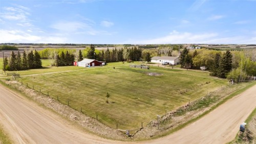 47404 Range Road 184  Rural Camrose County, AB T0B 3P0