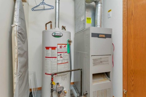 26 Dale Close, Red Deer, AB - Indoor Photo Showing Basement