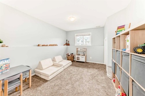 6 Timmons Close, Lacombe, AB - Indoor Photo Showing Other Room