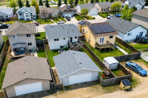6 Timmons Close, Lacombe, AB - Outdoor