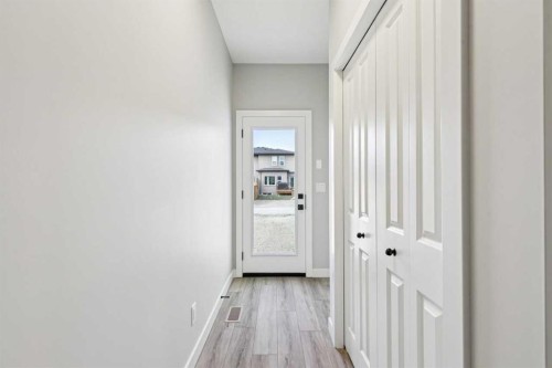 400 Fireside Drive, Cochrane, AB - Indoor Photo Showing Other Room