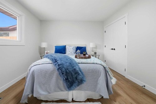 105 Cunningham Crescent, Red Deer, AB - Indoor Photo Showing Bedroom