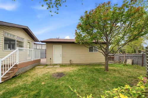 105 Cunningham Crescent, Red Deer, AB - Outdoor With Deck Patio Veranda
