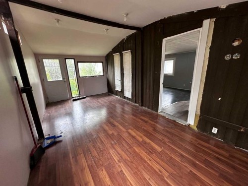 68 Norby Crescent, Red Deer, AB - Indoor Photo Showing Other Room