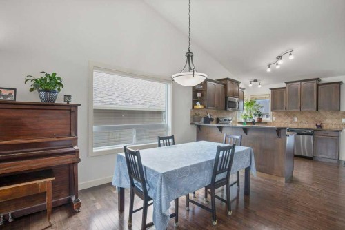 124 Vincent Close, Red Deer, AB 
