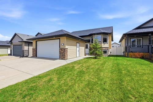 114 Stephenson Crescent, Red Deer, AB - Outdoor