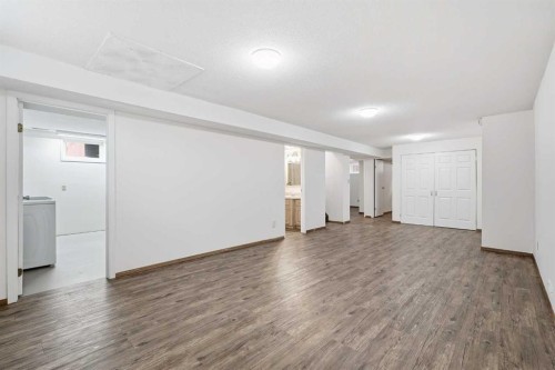 35 Ayers Avenue, Red Deer, AB 