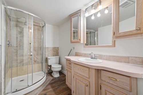 35 Ayers Avenue, Red Deer, AB 