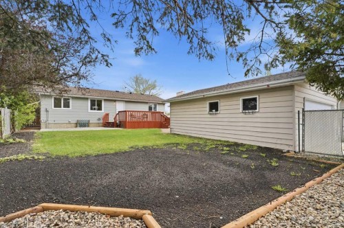 35 Ayers Avenue, Red Deer, AB 