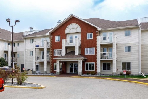 326-56 Carroll Crescent, Red Deer, AB - Outdoor With Balcony With Facade