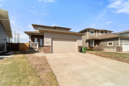 3702 76 Street, Camrose, AB - Outdoor