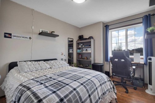 156 Oswald Close, Red Deer, AB - Indoor Photo Showing Bedroom