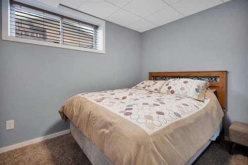 156 Oswald Close, Red Deer, AB - Indoor Photo Showing Bedroom