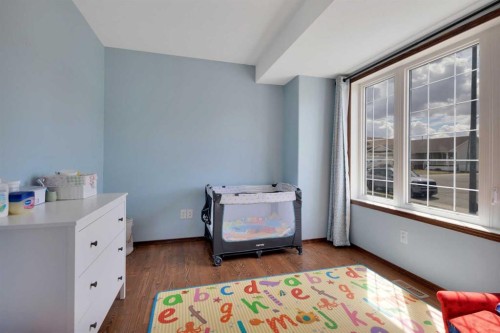 156 Oswald Close, Red Deer, AB - Indoor Photo Showing Bedroom