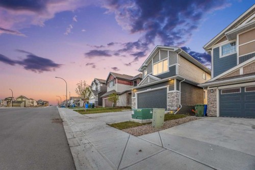 814 Bluerock Way Sw, Calgary, AB - Outdoor