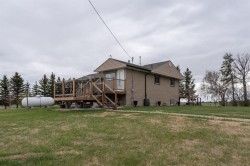 48107 Range Road 220  Rural Camrose County, AB T0B 0G0