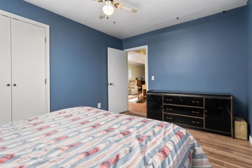 48107 Range Road 220, Rural Camrose County, AB - Indoor Photo Showing Bedroom