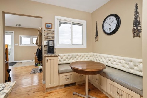 48107 Range Road 220, Rural Camrose County, AB - Indoor