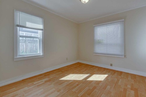 5013 54 Avenue, Ponoka, AB - Indoor Photo Showing Other Room