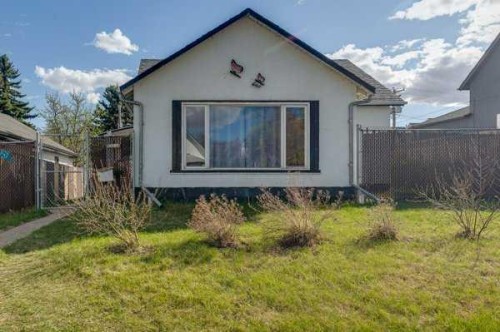 5013 54 Avenue  Ponoka, AB T4J 1H2