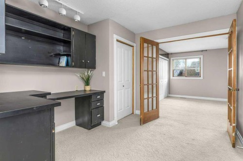 65 Wiltshire Boulevard, Red Deer, AB 