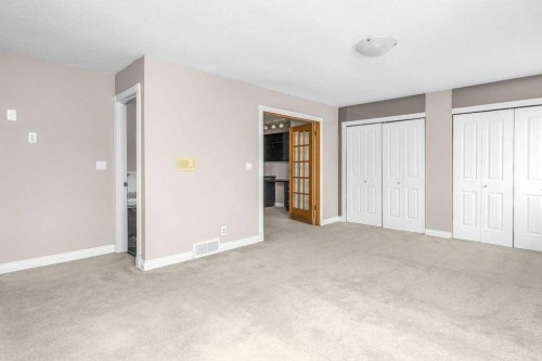 65 Wiltshire Boulevard, Red Deer, AB 