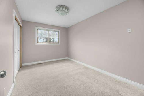 65 Wiltshire Boulevard, Red Deer, AB 