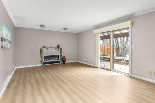 65 Wiltshire Boulevard, Red Deer, AB 