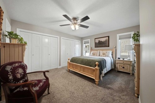112 Denison Crescent, Red Deer, AB - Indoor Photo Showing Bedroom
