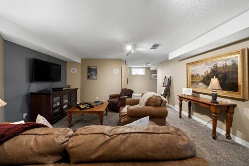 112 Denison Crescent, Red Deer, AB - Indoor Photo Showing Other Room