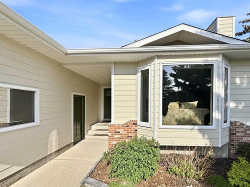 112 Denison Crescent, Red Deer, AB - Outdoor With Exterior