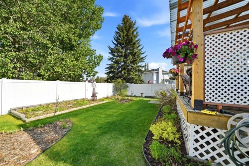 112 Denison Crescent, Red Deer, AB - Outdoor