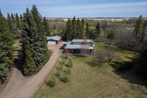 46275 Range Road 211  Rural Camrose County, AB T4V 1X8