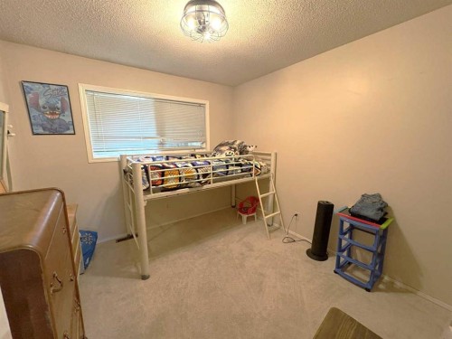5602 47 Avenue West, Forestburg, AB - Indoor Photo Showing Other Room