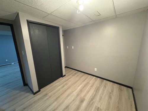 5602 47 Avenue West, Forestburg, AB - Indoor Photo Showing Other Room