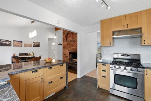 60 Anquetel Close, Red Deer, AB - Indoor Photo Showing Kitchen