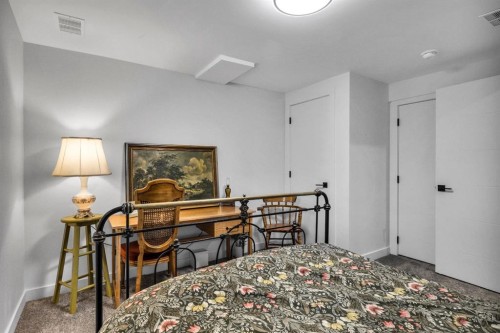 2021 112A Street, Edmonton, AB - Indoor