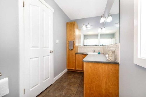 898 Ramage Crescent, Red Deer, AB - Indoor