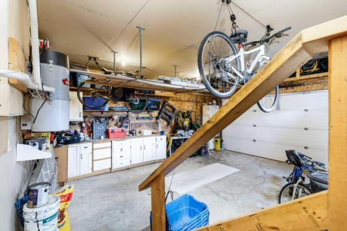 898 Ramage Crescent, Red Deer, AB - Indoor Photo Showing Garage