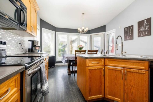 898 Ramage Crescent, Red Deer, AB - Indoor Photo Showing Kitchen With Double Sink