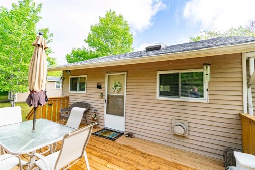 14 & 16 4 Street, White Sands, AB - Outdoor With Deck Patio Veranda With Exterior