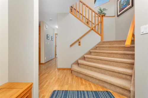 35 Lang Close, Red Deer, AB - Indoor Photo Showing Other Room