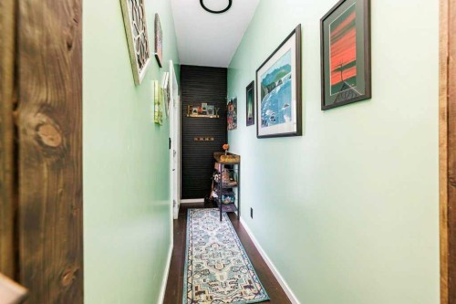 4836 49 Street, Innisfail, AB - Indoor Photo Showing Other Room