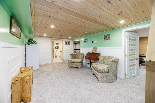 4836 49 Street, Innisfail, AB - Indoor