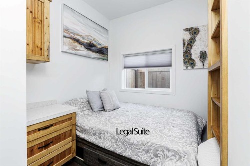 4836 49 Street, Innisfail, AB - Indoor Photo Showing Bedroom