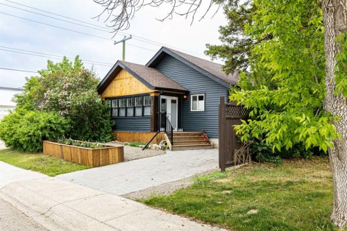 4836 49 Street, Innisfail, AB - Outdoor