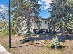 3409 39 Street Red Deer, AB T4N 5T7
