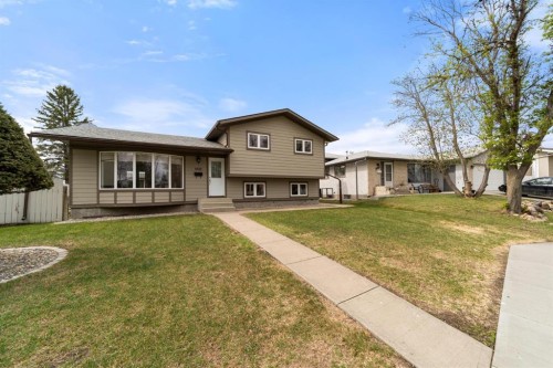 6121 39 Avenue  Camrose, AB T4V 3A9